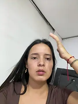 Mia jhoonson online show from 04-02-26, 10:29