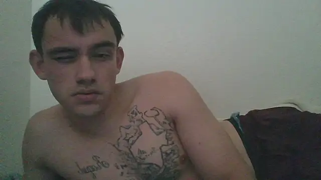 Snapshot of FirstTimeEvr chatting on 09-23-25, 02:42 FirstTimeEvr online show from 09-23-25, 02:42