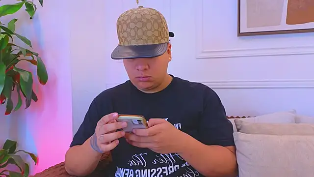 Naim Bennetsex online show from 04-06-26, 05:58