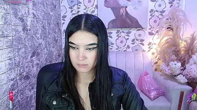 Natalie loffreda online show from 02-13-26, 07:32