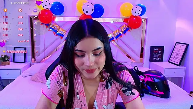 Snapshot of Natalie_loffreda chatting on 07-02-26, 08:04 Natalie loffreda online show from 07-02-26, 08:04