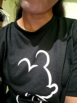 Snapshot of Telugu___Sexygirl___Naidu chatting on 04-29-26, 04:38 Telugu Sexygirl Naidu online show from 04-29-26, 04:38