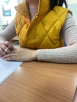 Snapshot of -NhaKy22 chatting on 11-20-25, 06:46 -NhaKy22 online show from 11-20-25, 06:46