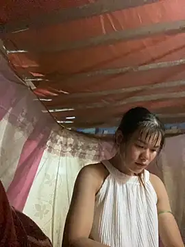 PhanHaa online show from 11-08-25, 02:28