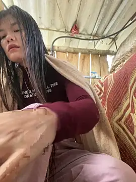 Snapshot of PhanHaa chatting on 01-18-26, 09:02 PhanHaa online show from 01-18-26, 09:02