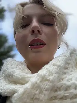 EveLittleSinner online show from 09-19-25, 07:54