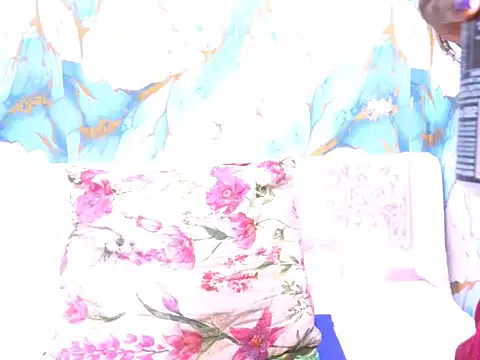 Snapshot of indiansunglaze4u69 chatting on 09-13-25, 04:29 indiansunglaze4u69 online show from 09-13-25, 04:29