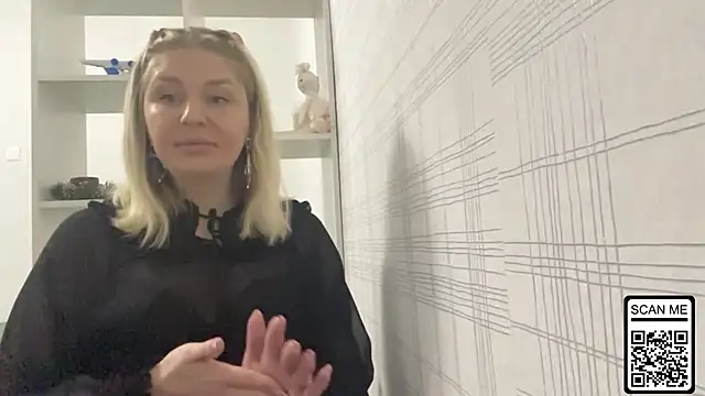 Blondie xoxoxo online show from 11-06-25, 09:10