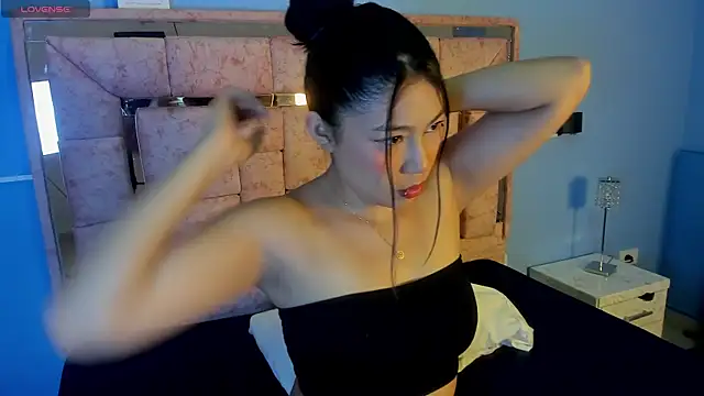 LICKY LOV online show from 11-07-25, 03:17