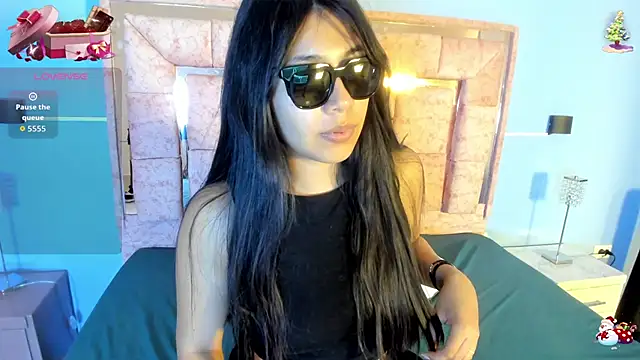 Snapshot of LICKY_LOV chatting on 02-18-26, 03:24 LICKY LOV online show from 02-18-26, 03:24