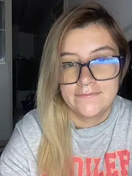 Blair Bunnyy online show from 11-13-25, 05:17