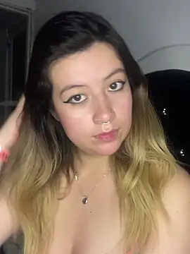 Blair Bunnyy online show from 04-19-26, 07:40