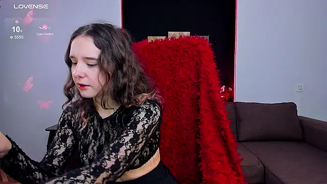 Snapshot of uco_mon chatting on 09-18-25, 02:41 uco mon online show from 09-18-25, 02:41