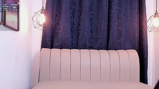 natasha moreno online show from 11-18-25, 12:31