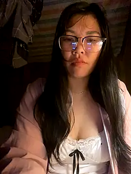 Snapshot of sexybaby_00 chatting on 09-28-25, 12:05 sexybaby 00 online show from 09-28-25, 12:05