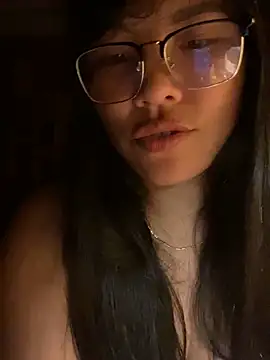 Snapshot of sexybaby_00 chatting on 10-15-25, 02:39 sexybaby 00 online show from 10-15-25, 02:39