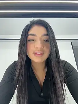 Snapshot of jenn_fit chatting on 01-09-26, 03:09 jenn fit online show from 01-09-26, 03:09