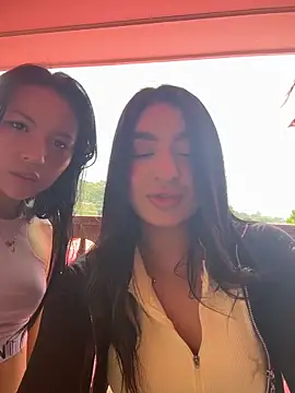 Snapshot of jenn_fit chatting on 02-08-26, 06:22 jenn fit online show from 02-08-26, 06:22