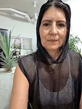 Snapshot of swity_foster chatting on 06-10-26, 02:16 swity foster online show from 06-10-26, 02:16