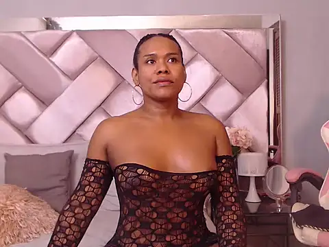 Ashleyroberst online show from 10-22-25, 10:04