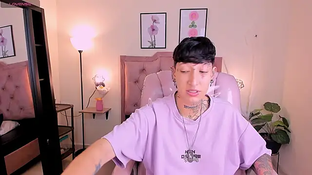 Luci Rose online show from 10-10-25, 03:11