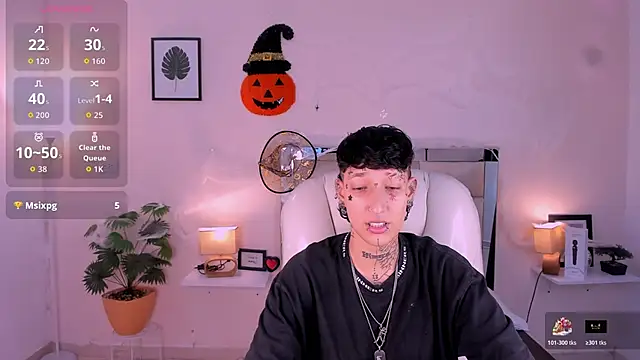 Luci Rose online show from 10-24-25, 02:19