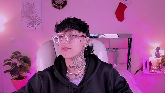 Luci Rose online show from 01-07-26, 02:47