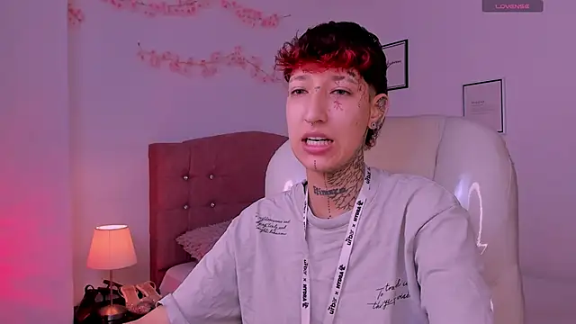 Luci Rose online show from 05-28-26, 12:13