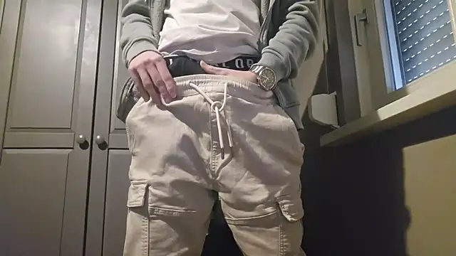 Trekkerboi online show from 12-14-25, 01:27