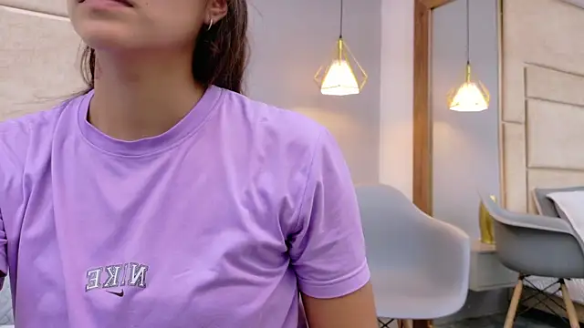 Snapshot of Ashley_HotGirl chatting on 12-22-25, 07:55 Ashley HotGirl online show from 12-22-25, 07:55