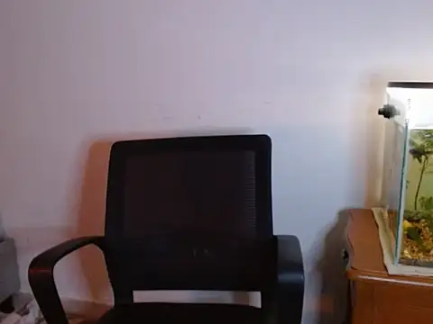 Snapshot of Xtremeplay_18 chatting on 09-19-25, 06:04 Xtremeplay 18 online show from 09-19-25, 06:04