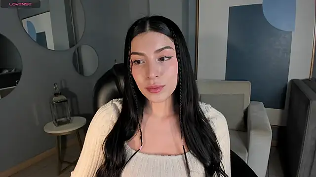 Snapshot of MaddisonTaylor1 chatting on 06-08-26, 07:14 MaddisonTaylor1 online show from 06-08-26, 07:14