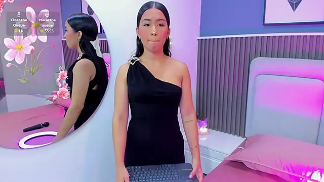 Snapshot of lily__star chatting on 11-20-25, 03:18 lily star online show from 11-20-25, 03:18