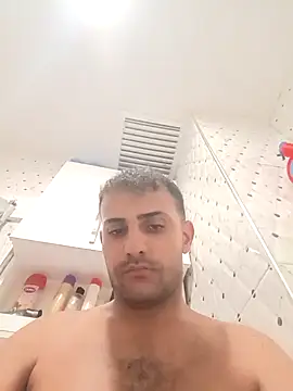 Snapshot of Muratcan33 chatting on 09-15-25, 02:55 Muratcan33 online show from 09-15-25, 02:55