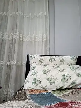 Snapshot of Muratcan33 chatting on 10-03-25, 01:02 Muratcan33 online show from 10-03-25, 01:02