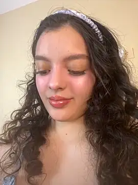 AriaHeavenss online show from 09-30-25, 12:15