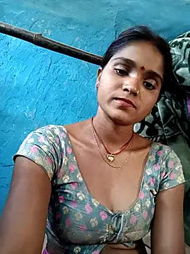 Snapshot of Harini_Gautam chatting on 04-05-26, 07:27 Harini Gautam online show from 04-05-26, 07:27