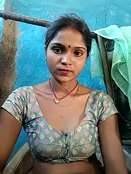 Snapshot of Harini_Gautam chatting on 04-14-26, 05:35 Harini Gautam online show from 04-14-26, 05:35