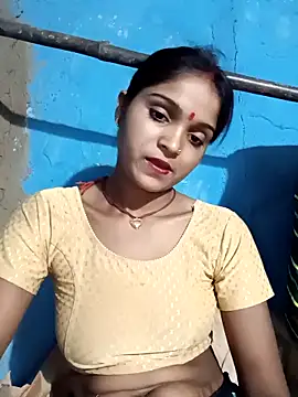 Snapshot of Harini_Gautam chatting on 04-28-26, 04:34 Harini Gautam online show from 04-28-26, 04:34