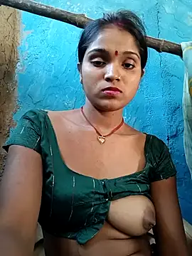 Snapshot of Harini_Gautam chatting on 05-06-26, 05:57 Harini Gautam online show from 05-06-26, 05:57