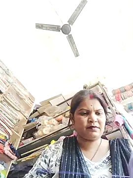 Snapshot of Bhavna_hot chatting on 10-10-25, 08:02 Bhavna hot online show from 10-10-25, 08:02