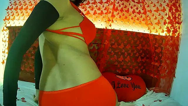 Minu Cam online show from 10-04-25, 05:00