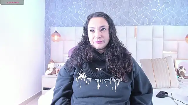  im alaya online show from 09-19-25, 04:36