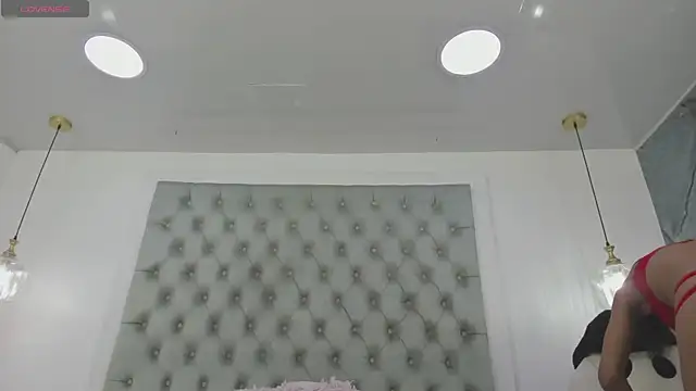 Snapshot of aaliyah_beller chatting on 09-09-25, 08:19 aaliyah beller online show from 09-09-25, 08:19