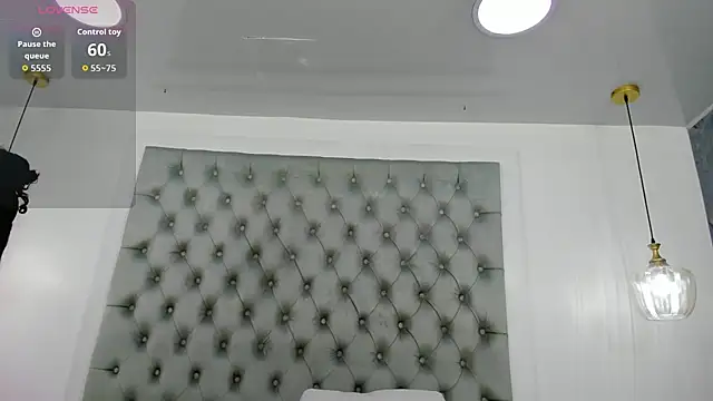 Snapshot of aaliyah_beller chatting on 09-26-25, 07:07 aaliyah beller online show from 09-26-25, 07:07