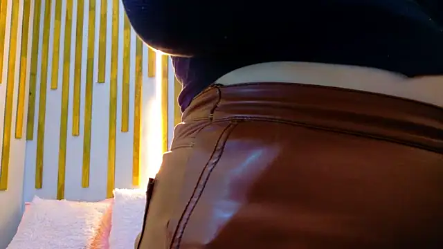 Angel saez online show from 12-04-25, 10:57