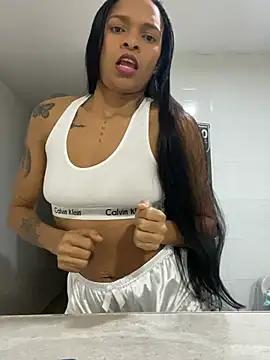 Luna025 online show from 02-17-26, 06:21