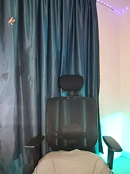 Juann-cock online show from 12-17-25, 01:44