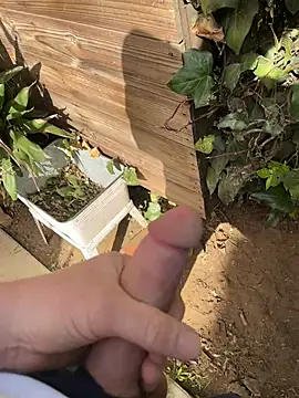 Snapshot of 66Retro99 chatting on 02-09-26, 06:56 66Retro99 online show from 02-09-26, 06:56