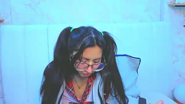 VioletxBloom online show from 11-08-25, 08:29